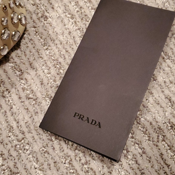 Extremely Rare Prada top handle - Picture 6 of 6